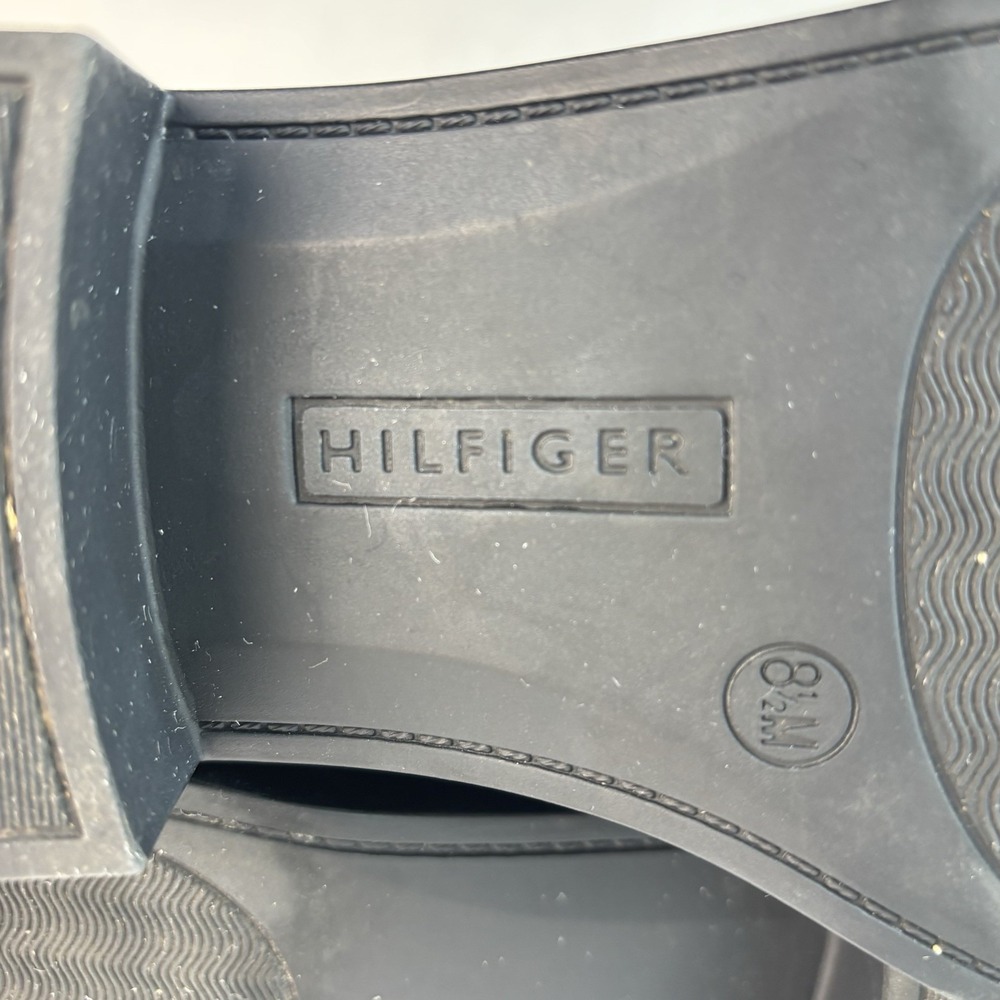 Tommy Hilfiger Imiera Black 8.5 Ankle Boots Booties Vegan Faux Leather Gold Logo - Picture 14 of 16
